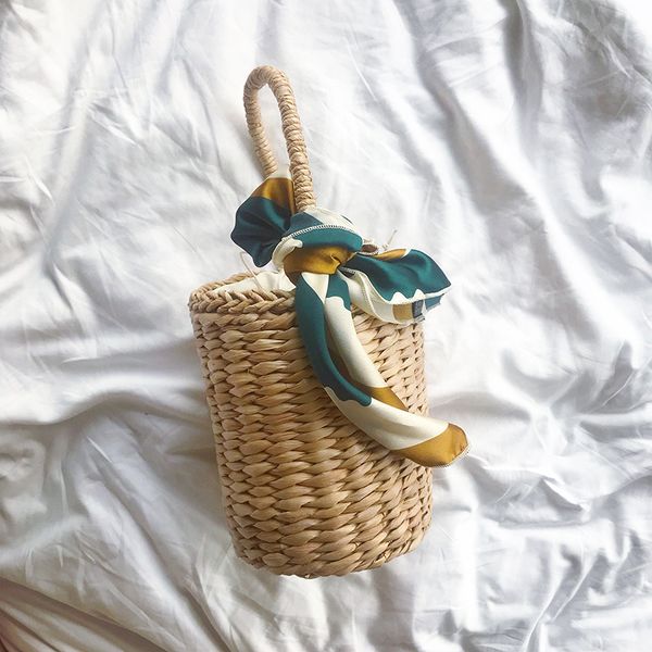 instagram's new straw bale bucket bag seaside resort bag hand beach cylinder small fresh retro braid
instagram's new straw bale bucket bag seaside resort bag hand beach cylinder small fresh retro braid