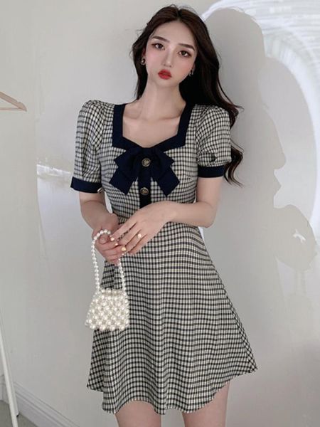 women's skirt summer small 2020 new thin temperament bow square neck bubble sleeve dress, Black;gray
women's skirt summer small 2020 new thin temperament bow square neck bubble sleeve dress, Black;gray