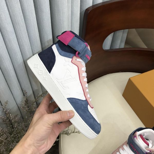 2020 couple shoes fashion luxury mens leather casual sport shoes,personality wild high mens casual shoes size 35-46 00566, Black
2020 couple shoes fashion luxury mens leather casual sport shoes,personality wild high mens casual shoes size 35-46 00566, Black