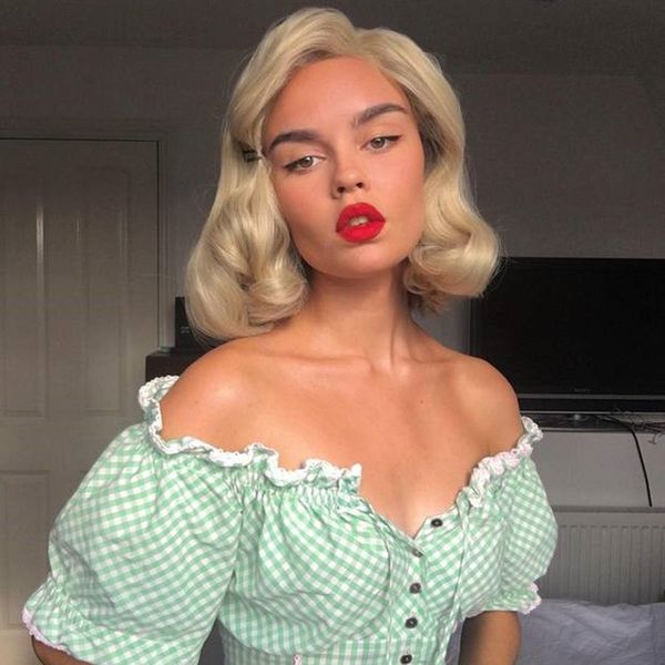 2020 spring and summer clothes ins women's hipster green plaid shoulder off-shoulder waist t-shirt, White
2020 spring and summer clothes ins women's hipster green plaid shoulder off-shoulder waist t-shirt, White