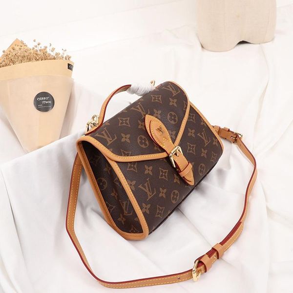 womens bag simple style designer luxury leather shoulder small flap crossbody handbags handle totes trend messenger bags
womens bag simple style designer luxury leather shoulder small flap crossbody handbags handle totes trend messenger bags