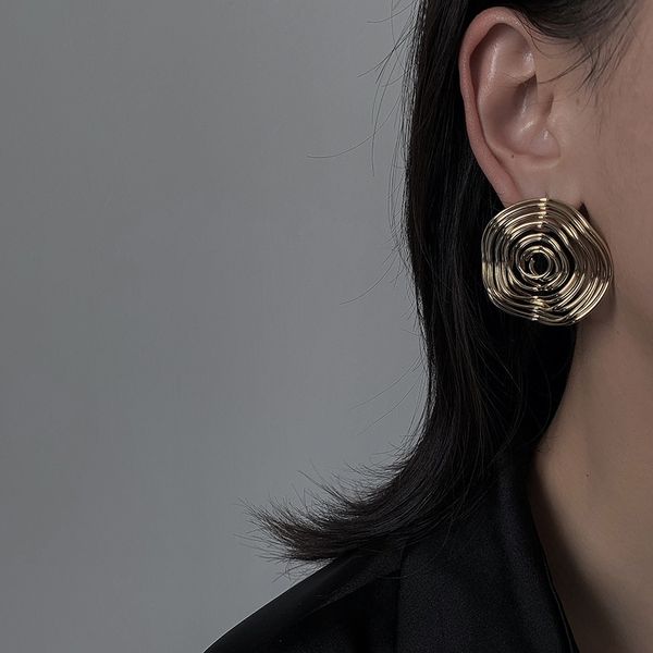 cool and simple wind earrings for women mosquito repellent incense plate spiral metal personality exaggerated design earrings, Golden;silver
cool and simple wind earrings for women mosquito repellent incense plate spiral metal personality exaggerated design earrings, Golden;silver
