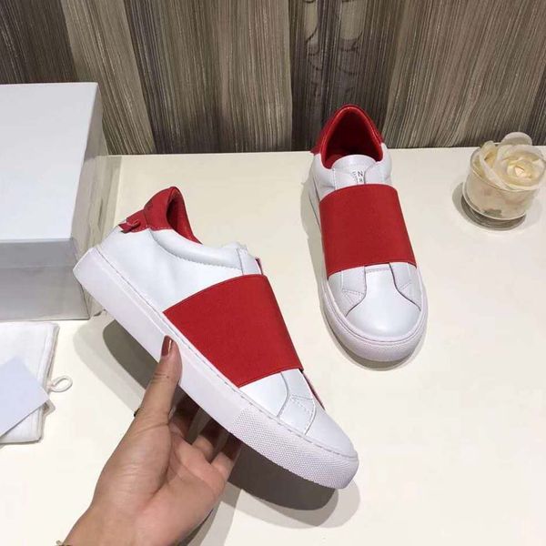 with box man woman sneaker casual shoes trainers high qualit sports shoe size:35-45 by shoe06 j1201, Black
with box man woman sneaker casual shoes trainers high qualit sports shoe size:35-45 by shoe06 j1201, Black
