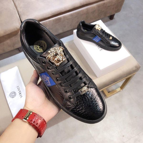 2020d new high-end men's leather print youth low-casual tide shoes, high-quality fashionable outdoor sports shoes, size: 38-45, Black
2020d new high-end men's leather print youth low-casual tide shoes, high-quality fashionable outdoor sports shoes, size: 38-45, Black