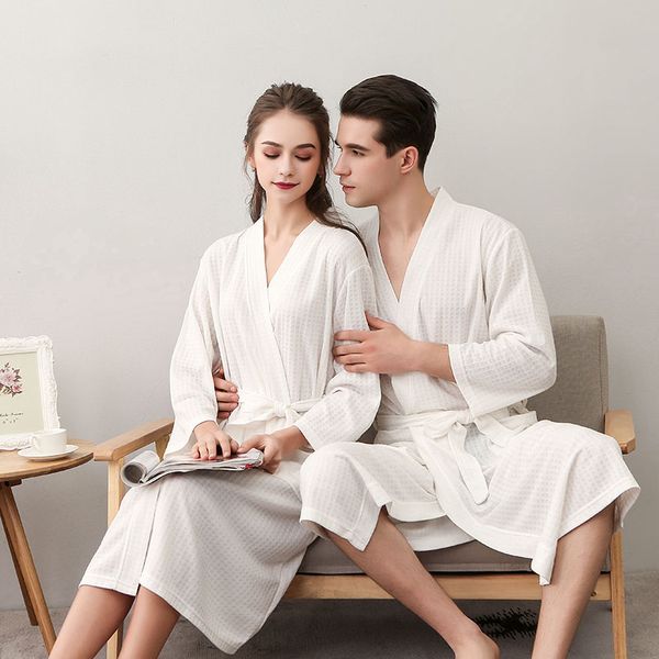 women's sleepwear summer thin waffle couple bathrobe ladies plus size water-absorbing quick-drying three-quarter sleeves, Black;red
women's sleepwear summer thin waffle couple bathrobe ladies plus size water-absorbing quick-drying three-quarter sleeves, Black;red