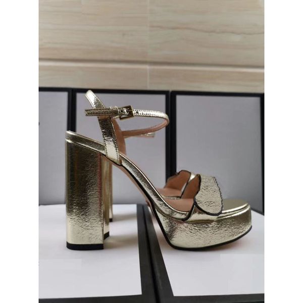 platinum metallic laminate leather platform sandal woman summer shoes 4.5" heel .2" platform sandalo con plateau, Black
platinum metallic laminate leather platform sandal woman summer shoes 4.5" heel .2" platform sandalo con plateau, Black