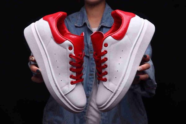 2020 new trend of european and american fashion mq-comfortable, breathable, non-slip wear-resistant men's and women's shoes 7643h, Black
2020 new trend of european and american fashion mq-comfortable, breathable, non-slip wear-resistant men's and women's shoes 7643h, Black