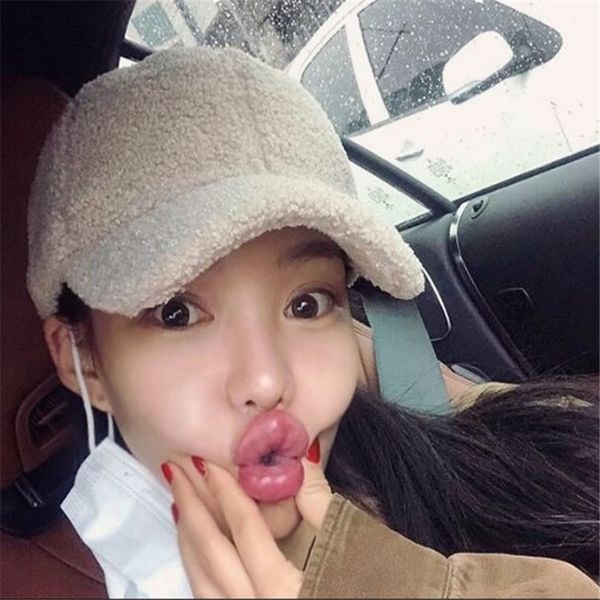 korean new solid color lamb wool baseball baseball cap octagonal hat octagonal hat children's all-match casual student cap fashion, Blue;gray
korean new solid color lamb wool baseball baseball cap octagonal hat octagonal hat children's all-match casual student cap fashion, Blue;gray
