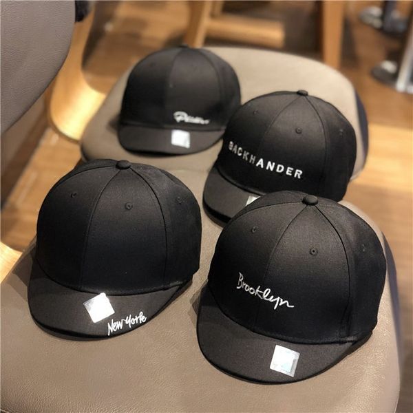 hat men' and women' korean all-match letter short eaves baseball baseball black summer cap fashionable simple casual equestrian, Blue;gray
hat men' and women' korean all-match letter short eaves baseball baseball black summer cap fashionable simple casual equestrian, Blue;gray
