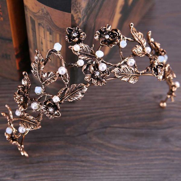 luxury baroque style simulated pearl leaves royal queen tiara crown bride bridal wedding headpieces diadema, Golden;silver
luxury baroque style simulated pearl leaves royal queen tiara crown bride bridal wedding headpieces diadema, Golden;silver