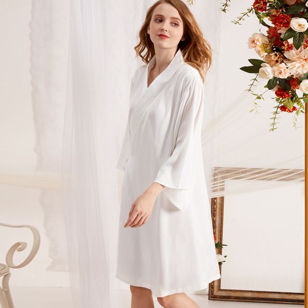 summer three-quarter sleeve hanfu nightgown white silk-like short kimono robe cute simple large size loose satin bathrobe, Black;red
summer three-quarter sleeve hanfu nightgown white silk-like short kimono robe cute simple large size loose satin bathrobe, Black;red