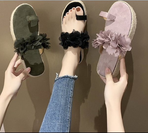 flowers slippers summer flip flops slippers womans platform women 2020 shoes dames slide sandals wedge heel thick beach slipper, Black
flowers slippers summer flip flops slippers womans platform women 2020 shoes dames slide sandals wedge heel thick beach slipper, Black