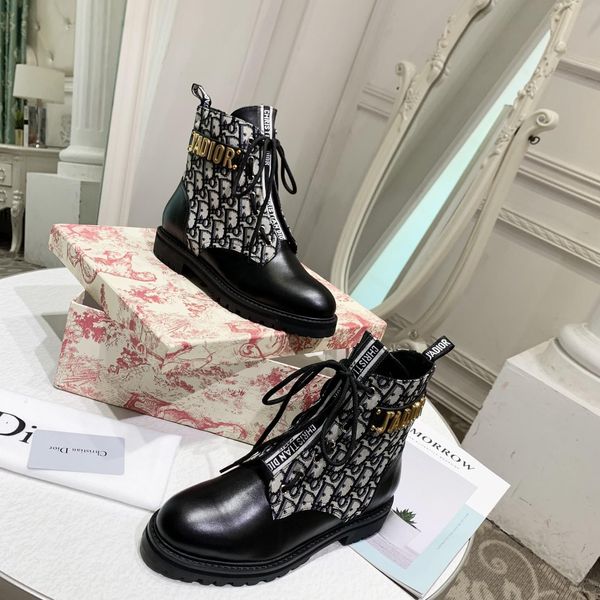 new1 high-end ladies fashion platform martin boots ladies locomotive outdoor ladies sneakers original box packaging fast delivery, Black
new1 high-end ladies fashion platform martin boots ladies locomotive outdoor ladies sneakers original box packaging fast delivery, Black
