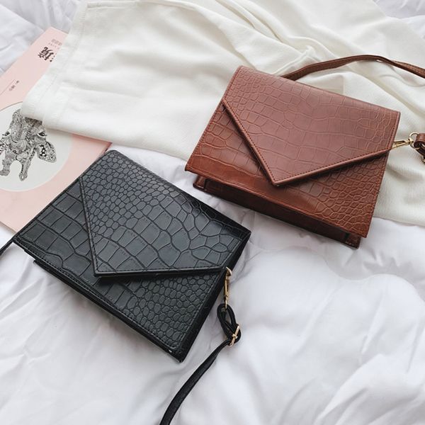 vintage leather crocodile pattern crossbody bags for women 2020 handbags women bags designer small shoulder messenger bag
vintage leather crocodile pattern crossbody bags for women 2020 handbags women bags designer small shoulder messenger bag