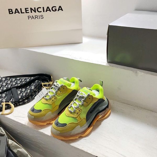 2020pa designer to create casual and comfortable all-match sports shoes, travel shoes outsole non-slip design with original box delivery, Black
2020pa designer to create casual and comfortable all-match sports shoes, travel shoes outsole non-slip design with original box delivery, Black