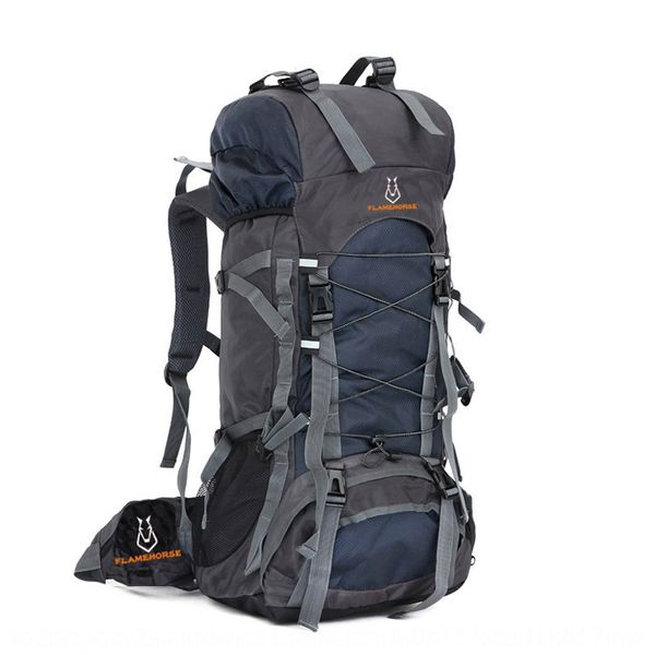 2019 new men's and women's outdoor travel mountaineering mountaineering travel bag hiking bag large capacity backpack 60l 
2019 new men's and women's outdoor travel mountaineering mountaineering travel bag hiking bag large capacity backpack 60l