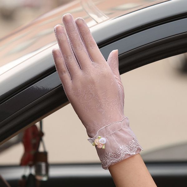 summer women sunscreen touch screen silk gloves thin breathable drive non-slip jacquard female anti-uv elegant gloves, Blue;gray
summer women sunscreen touch screen silk gloves thin breathable drive non-slip jacquard female anti-uv elegant gloves, Blue;gray