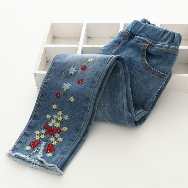 new children's clothing in 2020 korean style girls' flower embroidery and embroidered jeans children's jeans trousers, Blue
new children's clothing in 2020 korean style girls' flower embroidery and embroidered jeans children's jeans trousers, Blue