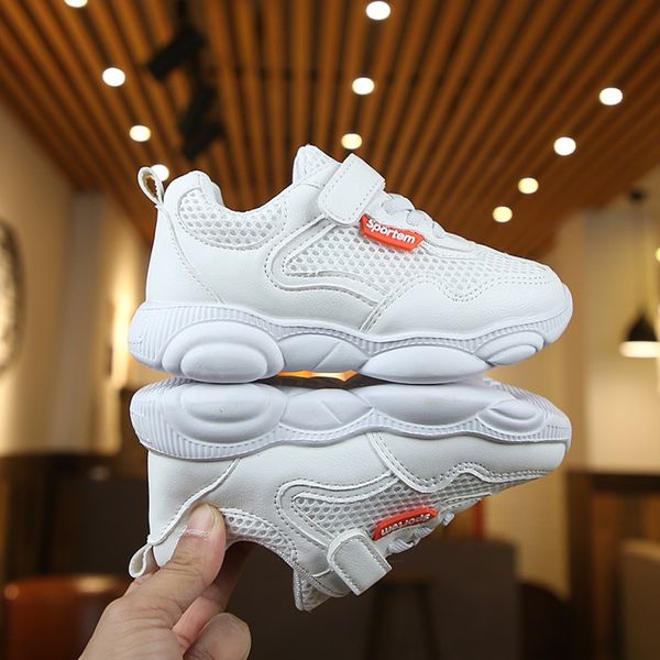 2020 весна нейтральной сетки кроссовки детских спортивного крюка и обувь петли работает дышащая толстые детская обувь, Black
2020 весна нейтральной сетки кроссовки детских спортивного крюка и обувь петли работает дышащая толстые детская обувь, Black