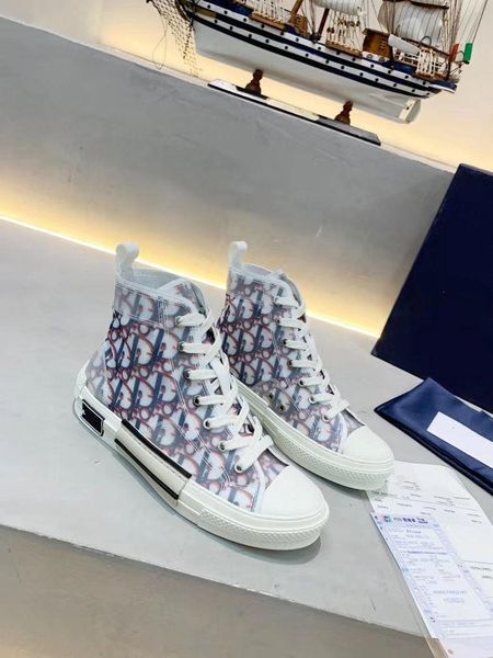 20ss high low quality limited luxury men women retro triple basket oblique trainers basketball shoes sneakers running shoes ykm01, Black
20ss high low quality limited luxury men women retro triple basket oblique trainers basketball shoes sneakers running shoes ykm01, Black