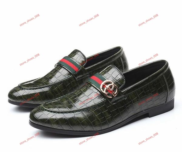 2020 new pointed toe men's formal shoes business leather wedding lazy floral men's flat shoes office party 37-48, Black
2020 new pointed toe men's formal shoes business leather wedding lazy floral men's flat shoes office party 37-48, Black