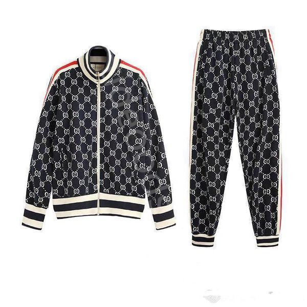 2020 new men's sportswear luxury fashion shirts and pants suits tracksuits tracksuits traje deportivo sports hoodies casual jogging pan, Black;red
2020 new men's sportswear luxury fashion shirts and pants suits tracksuits tracksuits traje deportivo sports hoodies casual jogging pan, Black;red