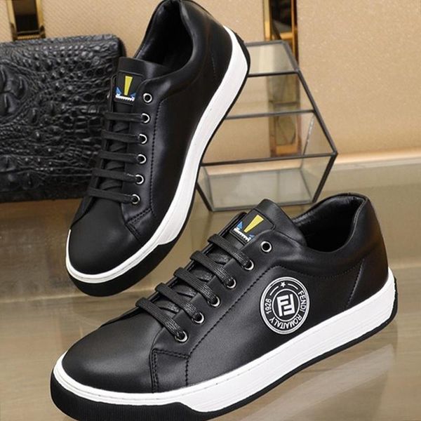 новое прибытие мужская обувь лучшие качества открытый walking footwears вскользь lace -до плюс размер low top мужская обувь vintage кроссовк, Black
новое прибытие мужская обувь лучшие качества открытый walking footwears вскользь lace -до плюс размер low top мужская обувь vintage кроссовк, Black