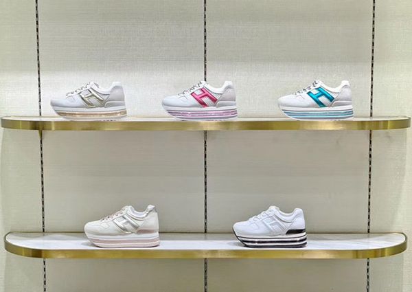 2020 designer women shoes h leather mesh laces breathable thick bottom men women sneakers seller trend comfortable shoes, Black
2020 designer women shoes h leather mesh laces breathable thick bottom men women sneakers seller trend comfortable shoes, Black