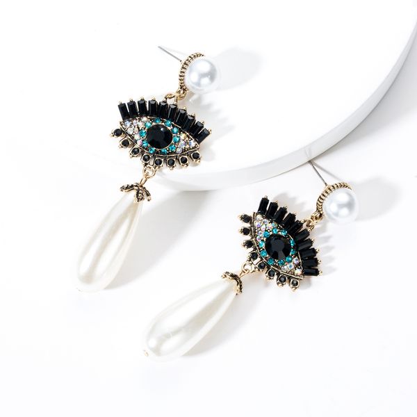 exaggerated acrylic diamond eyes pearl earring earrings female temperament personalized earring earrings, Golden
exaggerated acrylic diamond eyes pearl earring earrings female temperament personalized earring earrings, Golden