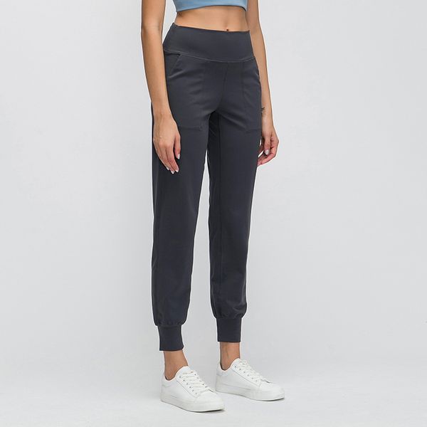 yoga outfits a generation of nude hip pocket loose capri-pants women's running fitness beam feet sports pants, White;red
yoga outfits a generation of nude hip pocket loose capri-pants women's running fitness beam feet sports pants, White;red