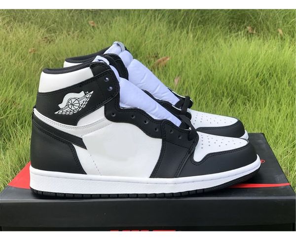 1 high men designer basketball shoes premium blue void 1s women black white fashion trainers sport sneakers quality
1 high men designer basketball shoes premium blue void 1s women black white fashion trainers sport sneakers quality