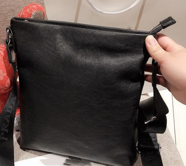 051509 men's korean fashion shoulder shoulder bagwaterproof portable messenger bag korean vertical casual trendy bag, White
051509 men's korean fashion shoulder shoulder bagwaterproof portable messenger bag korean vertical casual trendy bag, White