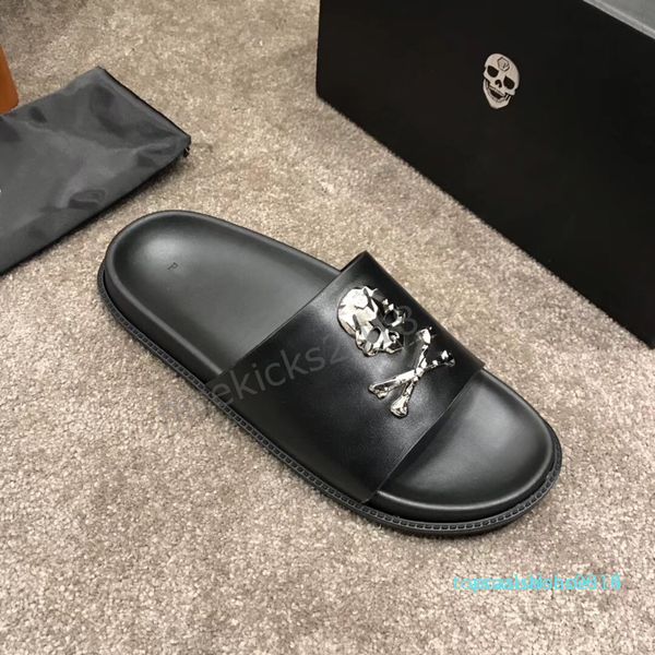 pp men women slippers red bottoms luxury designer leather rubber ladies beach slipper home slippers non-slip scuffs mens skull shoes t16, Black
pp men women slippers red bottoms luxury designer leather rubber ladies beach slipper home slippers non-slip scuffs mens skull shoes t16, Black