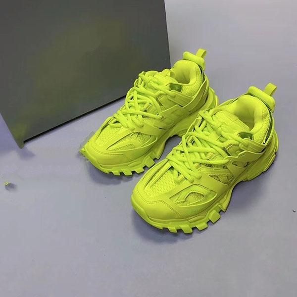 2020new color new track paris triple s 3.0track.2 trainers gray orange casual shoes flat shoes tess s.gomma trek35-45 nm02, Black
2020new color new track paris triple s 3.0track.2 trainers gray orange casual shoes flat shoes tess s.gomma trek35-45 nm02, Black