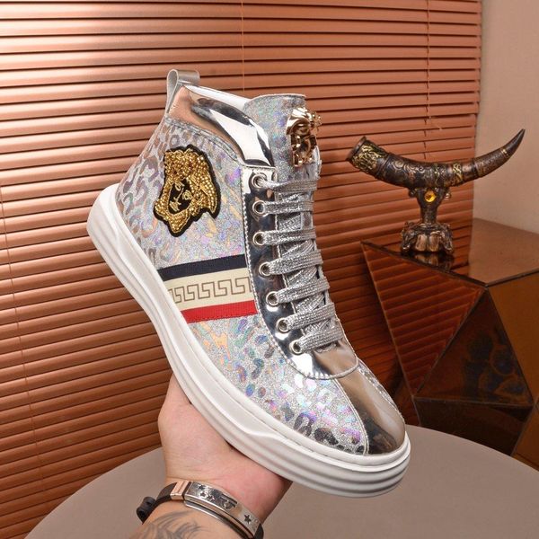 2020b autumn and winter high-end men's high-casual shoes, fashion trend outdoor sports shoes, original box packaging, size: 38-45
2020b autumn and winter high-end men's high-casual shoes, fashion trend outdoor sports shoes, original box packaging, size: 38-45