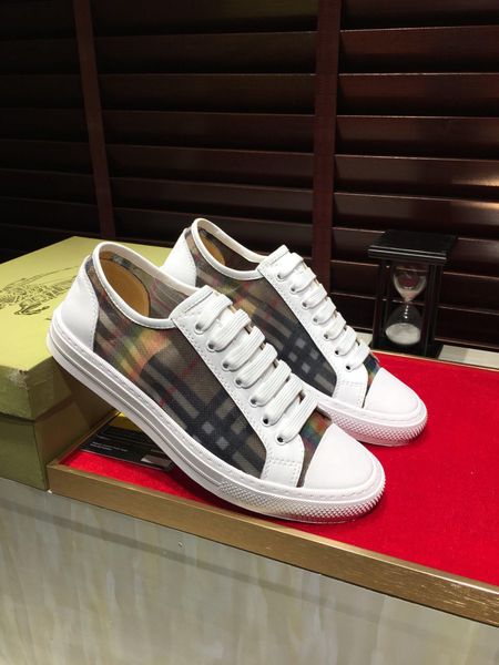 2019t spring and summer new men's flat white shoes, trend wild sports shoes, leather lace-up shoes, original box packaging: 38-4411, Black
2019t spring and summer new men's flat white shoes, trend wild sports shoes, leather lace-up shoes, original box packaging: 38-4411, Black