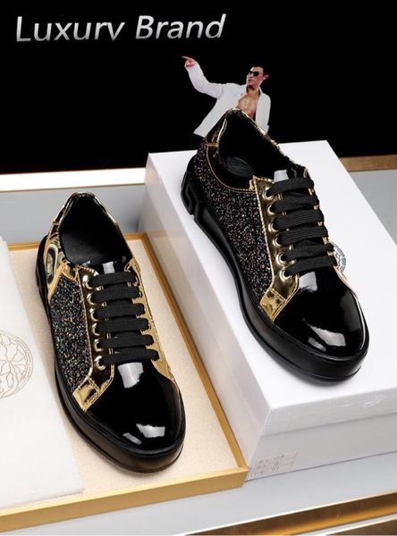 2020f luxury limited edition medusa print casual casual sneakers, fashionable wild outdoor men's shoes, size: 38-451, Black
2020f luxury limited edition medusa print casual casual sneakers, fashionable wild outdoor men's shoes, size: 38-451, Black