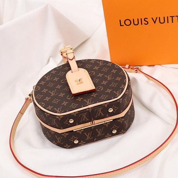 new arrival womens bag sac d 'épaule leather shoulder totes zipper crossbody handbags luxury designer handle tote bags fast delive
new arrival womens bag sac d 'épaule leather shoulder totes zipper crossbody handbags luxury designer handle tote bags fast delive