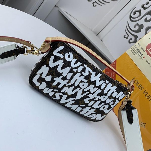 drop ship women bags zipper crossbody bag with origin box leather shoulder bags luxury designer ladies messenger bags
drop ship women bags zipper crossbody bag with origin box leather shoulder bags luxury designer ladies messenger bags