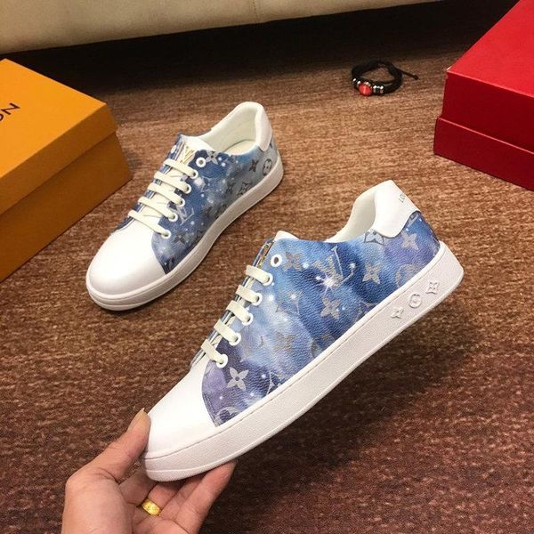2020u luxury design leather letter low-lace-up casual men's shoes, fashionable wild outdoor sports shoes, size: 38-451, Black
2020u luxury design leather letter low-lace-up casual men's shoes, fashionable wild outdoor sports shoes, size: 38-451, Black