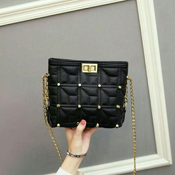 women's bags shoulder bag small bag net red same style single shoulder ladies messenger female chain
women's bags shoulder bag small bag net red same style single shoulder ladies messenger female chain
