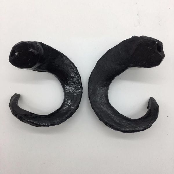 handmade sheep horns headwear black simulation plastic goats horn artificial halloween props christmas, Slivery;white
handmade sheep horns headwear black simulation plastic goats horn artificial halloween props christmas, Slivery;white