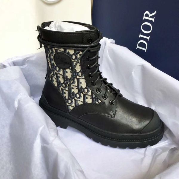 2020 g2 high lace-up non-slip thick soled women shoes fashion leather sneakers designer women boots high-quality casual luxury shoes, Black
2020 g2 high lace-up non-slip thick soled women shoes fashion leather sneakers designer women boots high-quality casual luxury shoes, Black