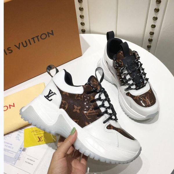designer luxury women's casual fashion shoes, women's outdoor casual shoes, leather material, original box 045, Black
designer luxury women's casual fashion shoes, women's outdoor casual shoes, leather material, original box 045, Black