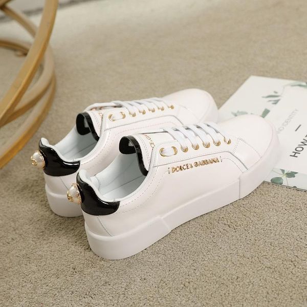 2020c new trend graffiti leather casual shoes men and women outdoor comfortable sports shoes fashion wild couple shoes, size 35-451, Black
2020c new trend graffiti leather casual shoes men and women outdoor comfortable sports shoes fashion wild couple shoes, size 35-451, Black