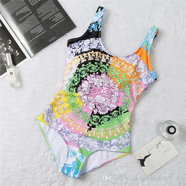 style female clothing summer female clothing casual apparel womens 2pcs desingers fashion bikinis belt 601, White;black
style female clothing summer female clothing casual apparel womens 2pcs desingers fashion bikinis belt 601, White;black