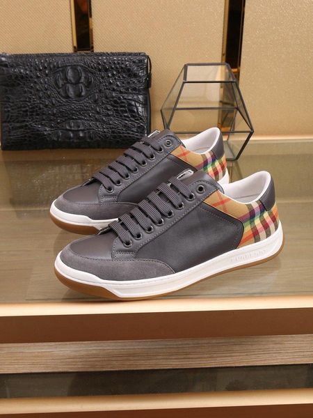2020wt menmen casual comfortable sports jogging shoes all-match trend shoes outdoor jungle hiking shoes original packaging and box delivery, Black
2020wt menmen casual comfortable sports jogging shoes all-match trend shoes outdoor jungle hiking shoes original packaging and box delivery, Black
