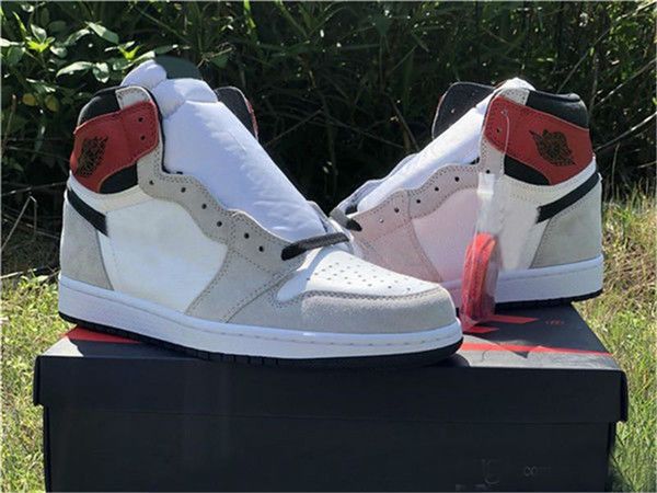 new arrival 2020 light smoke grey 1 high og white black varsity red 555088-126 1s basketball shoes designers
new arrival 2020 light smoke grey 1 high og white black varsity red 555088-126 1s basketball shoes designers