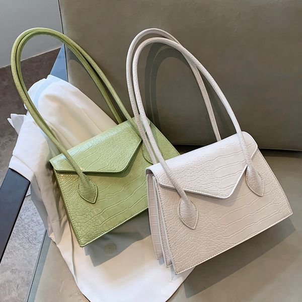 2020 new shoulder crocodile pattern shoulder bag simple big retro handbag small square bag women trend
2020 new shoulder crocodile pattern shoulder bag simple big retro handbag small square bag women trend