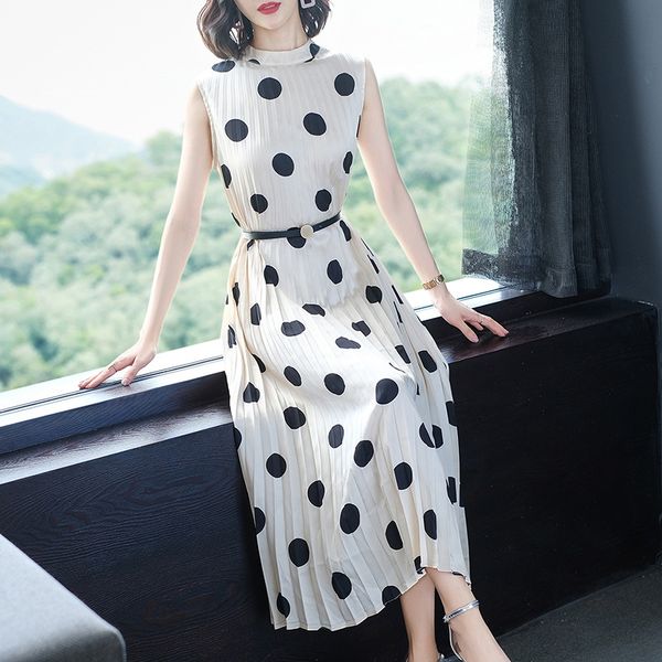 cvmrb sleeveless chiffon dress women's 2020 summer dress pleated new fashion women's loose flesh-covering slimming polka dot pleat, Black;gray
cvmrb sleeveless chiffon dress women's 2020 summer dress pleated new fashion women's loose flesh-covering slimming polka dot pleat, Black;gray